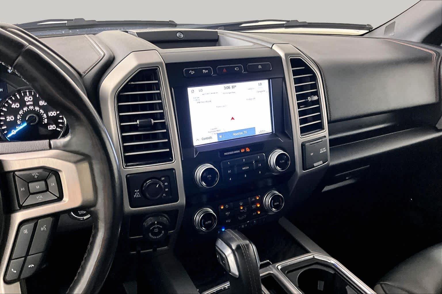 Used 2020 Magnetic Metallic Ford Platinum image 12