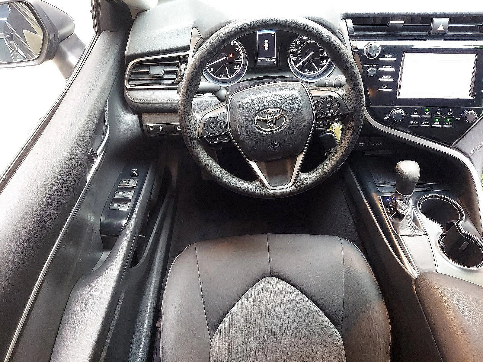 Used 2019 Blue Streak Metallic Toyota LE image 13