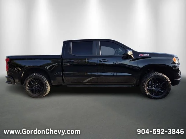Used 2023 Black Chevrolet RST image 7