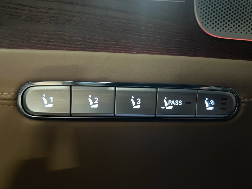 New 2026 Silver Genesis 3.5T e-SC image 36