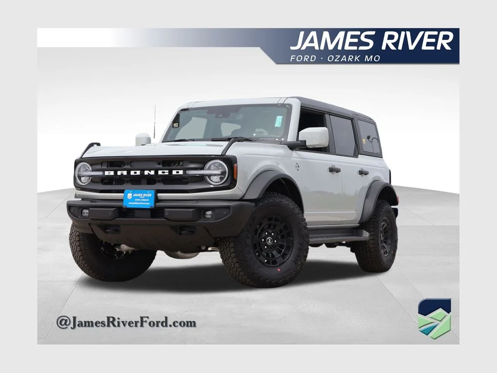 2026 Ford Bronco Outer Banks 4x4's photo