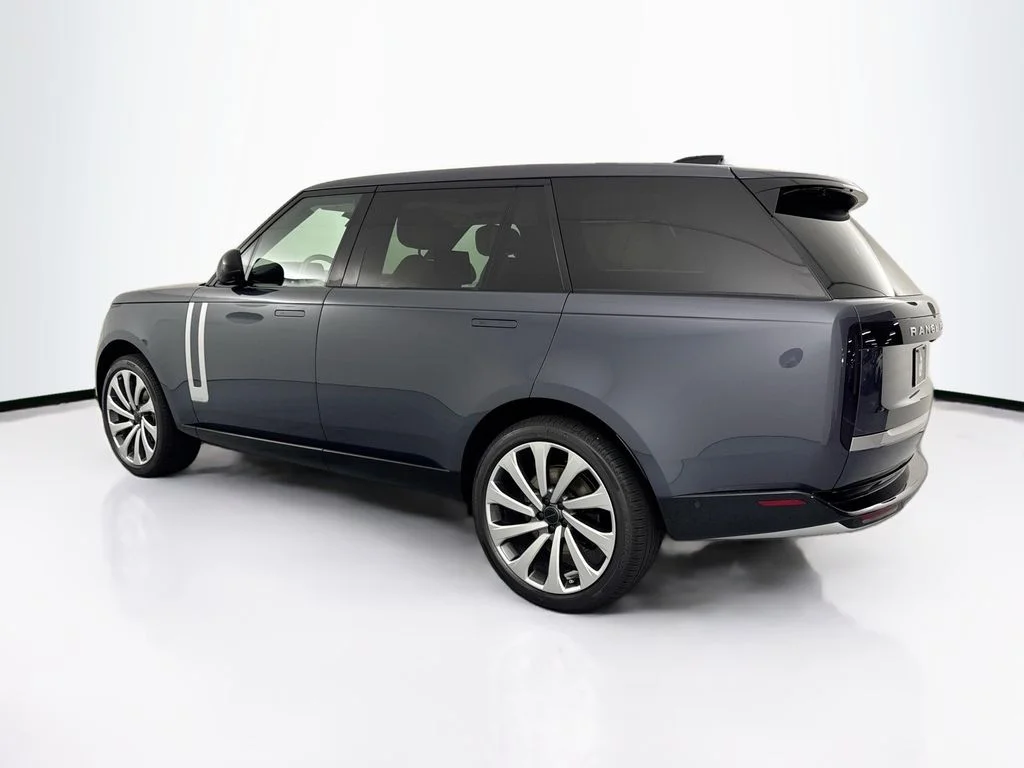 New 2026 Varesine Blue Land Rover Autobiography image 7