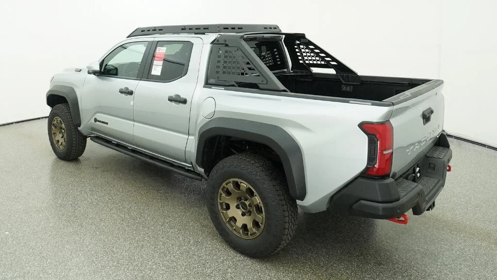New 2026 Celestial Silver Metallic Toyota Trailhunter image 5