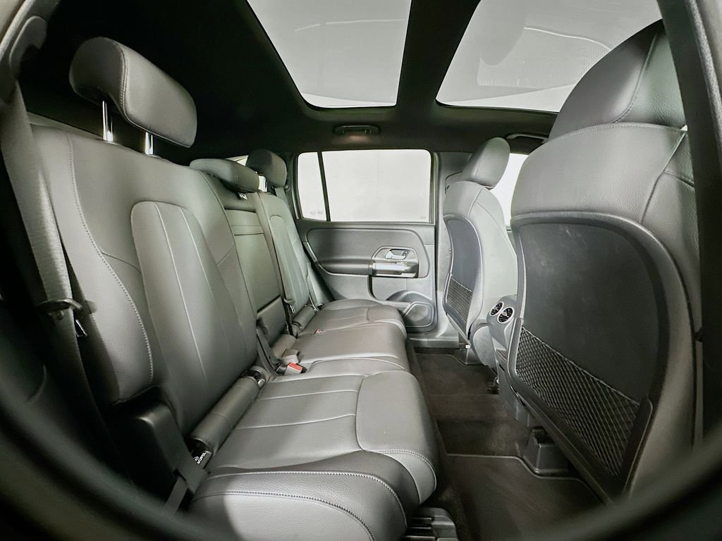 Used 2026 Gray Mercedes-Benz GLB 250 image 26