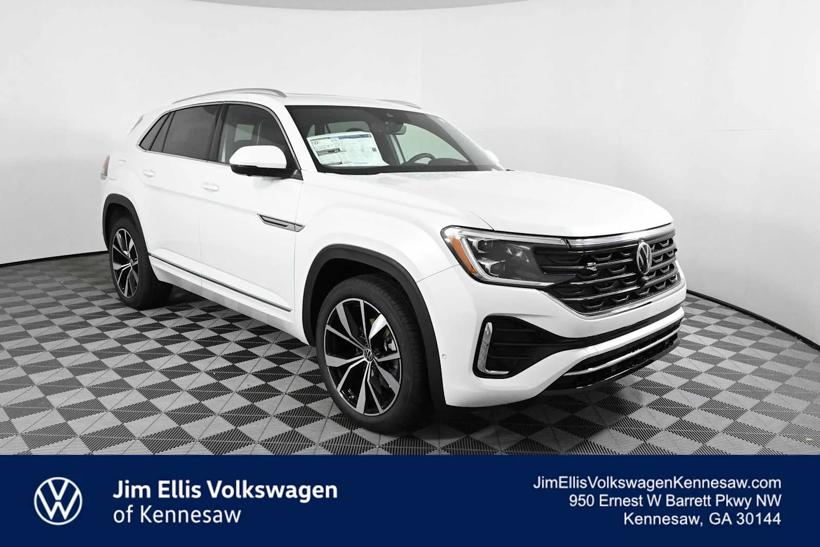 2026 Volkswagen Atlas Cross Sport 2.0T SEL Premium R-Line 4MOTION's photo