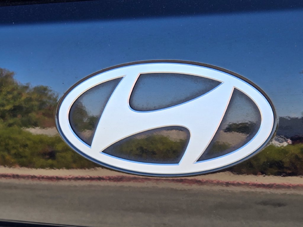 Used 2024 Black Hyundai Limited image 9