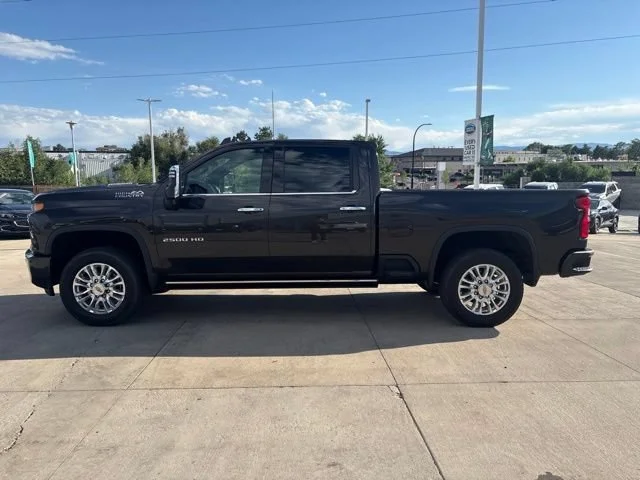 Used 2021 OXFORD BROWN METALLIC Chevrolet High Country image 8