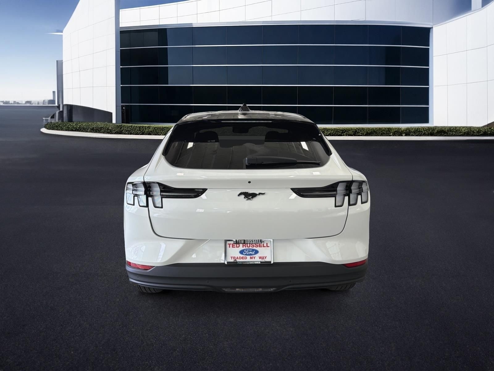 New 2026 Star White Metallic Tri-coat Ford Select image 4