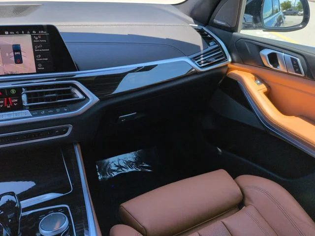 Used 2021 Blue BMW sDrive40i image 17