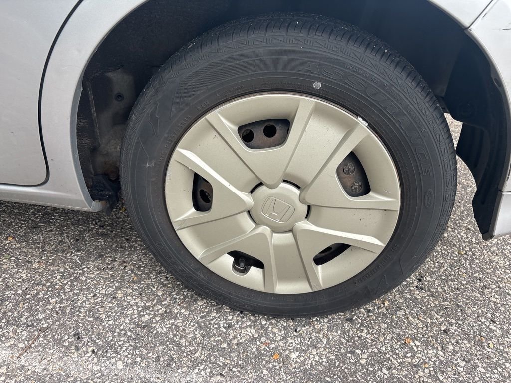 Used 2013  Honda Base image 24