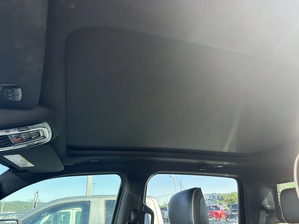 Used 2024 Silver Ram Laramie image 22