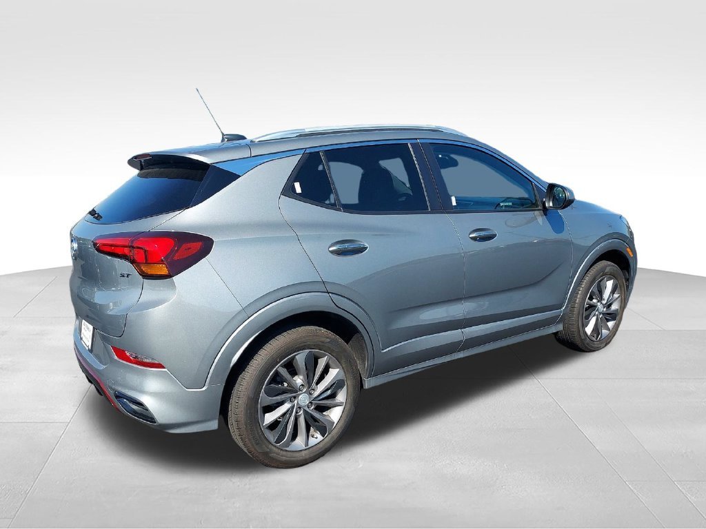 Used 2023 Gray Buick Select image 6