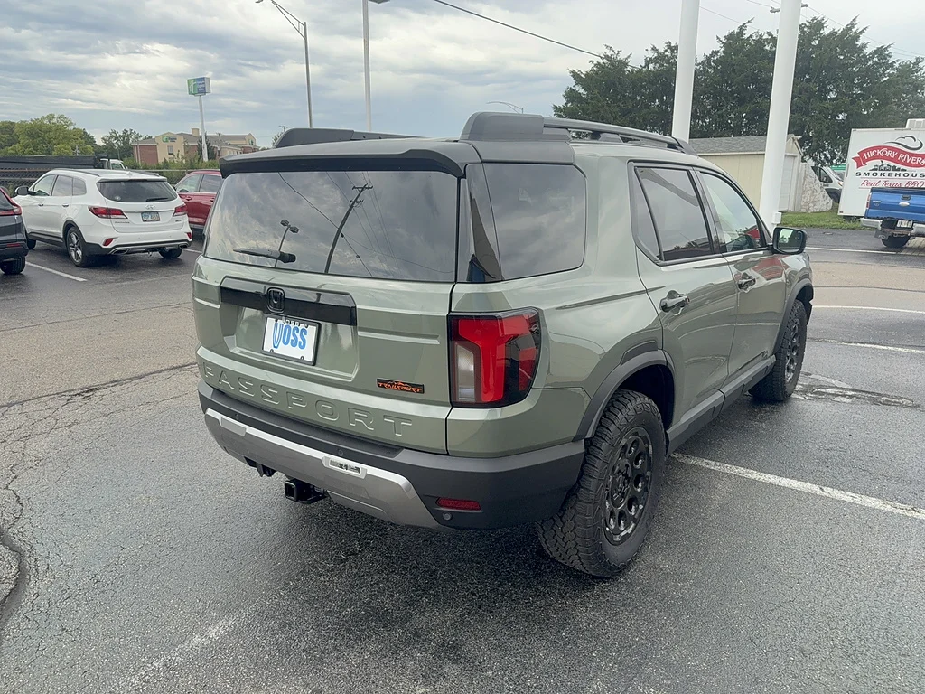 New 2026 Ash Green Metallic Honda TrailSport Elite Blackout image 5