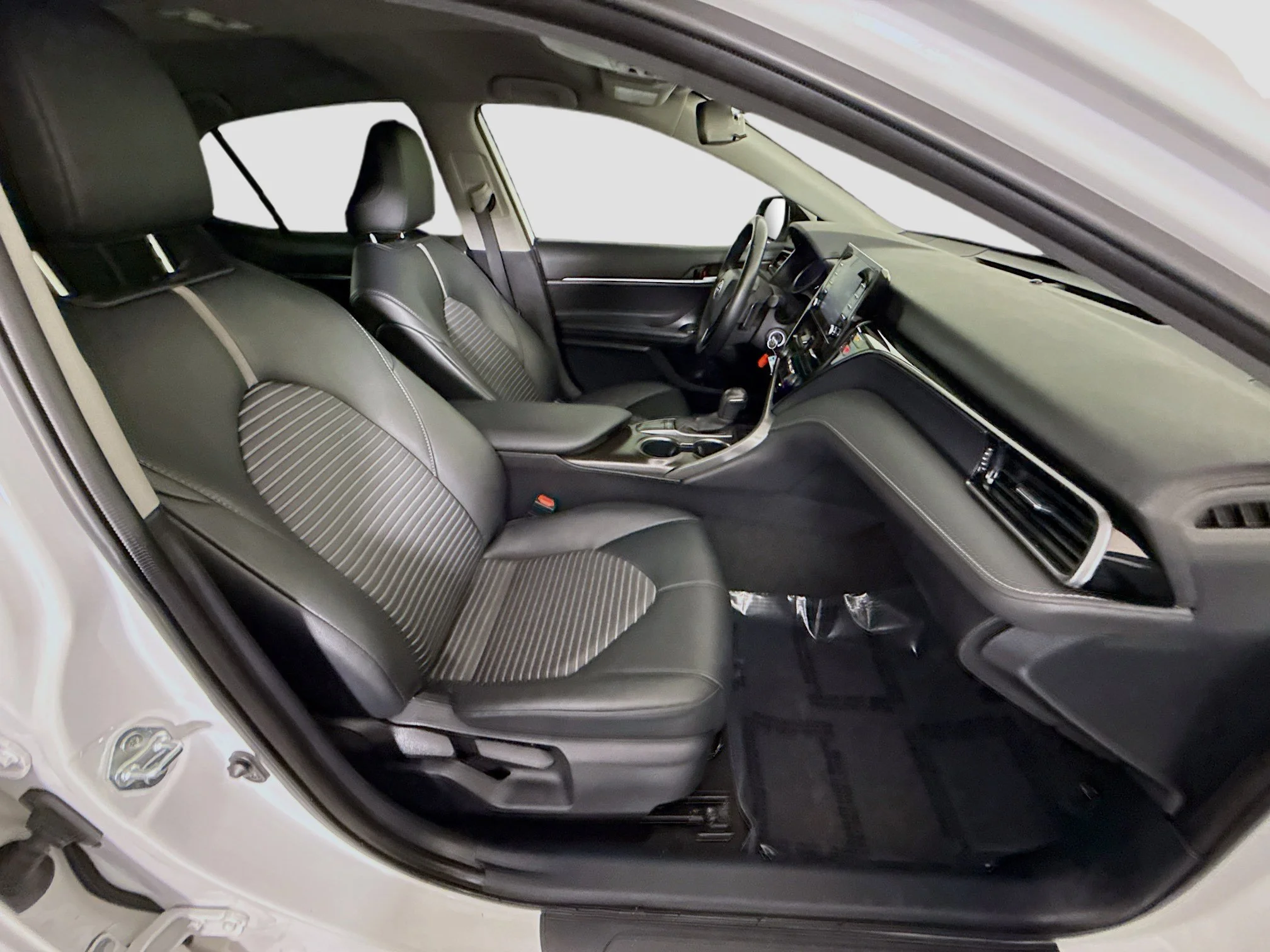 Used 2024 Ice Edge Toyota SE image 24