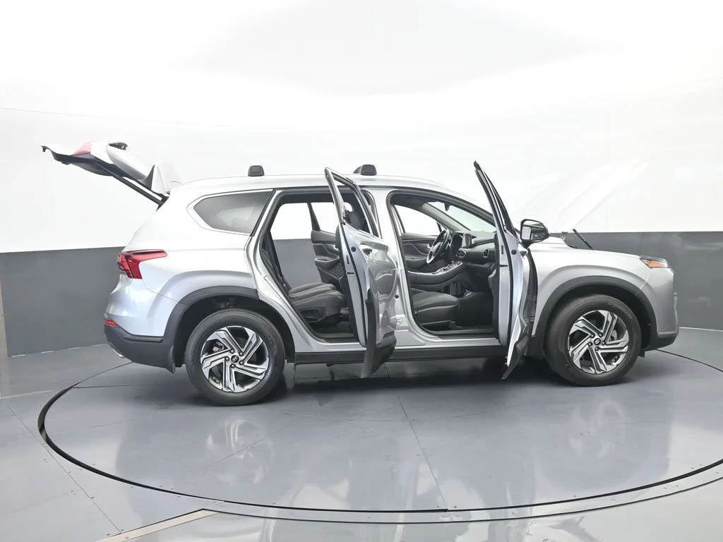 Used 2023 Shimmering Silver Pearl Hyundai SEL image 70