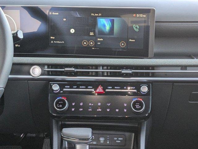 2025 Hyundai Santa Cruz Limited - Photo 18