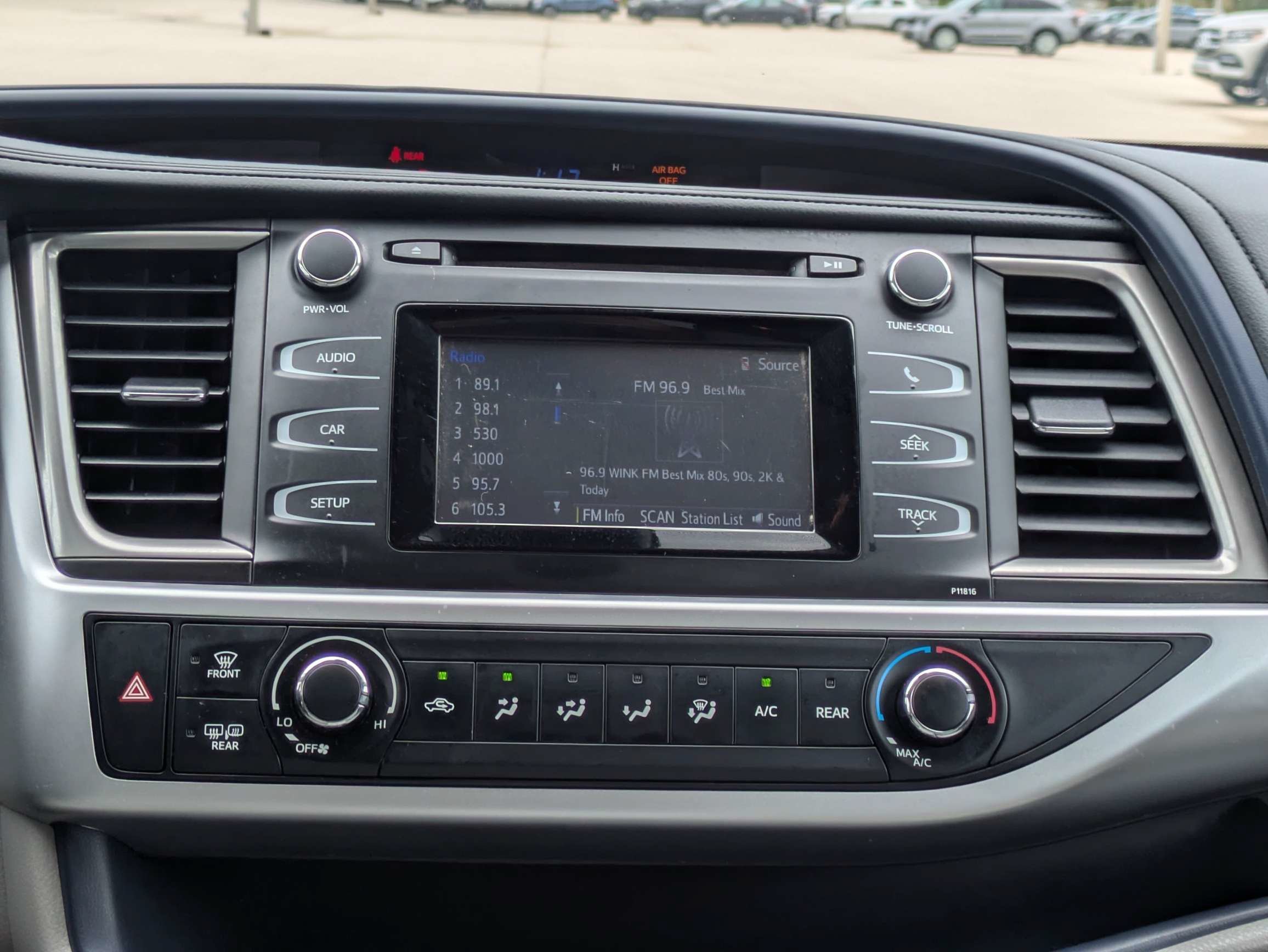 Used 2019 Alumina Jade Metallic Toyota LE image 19