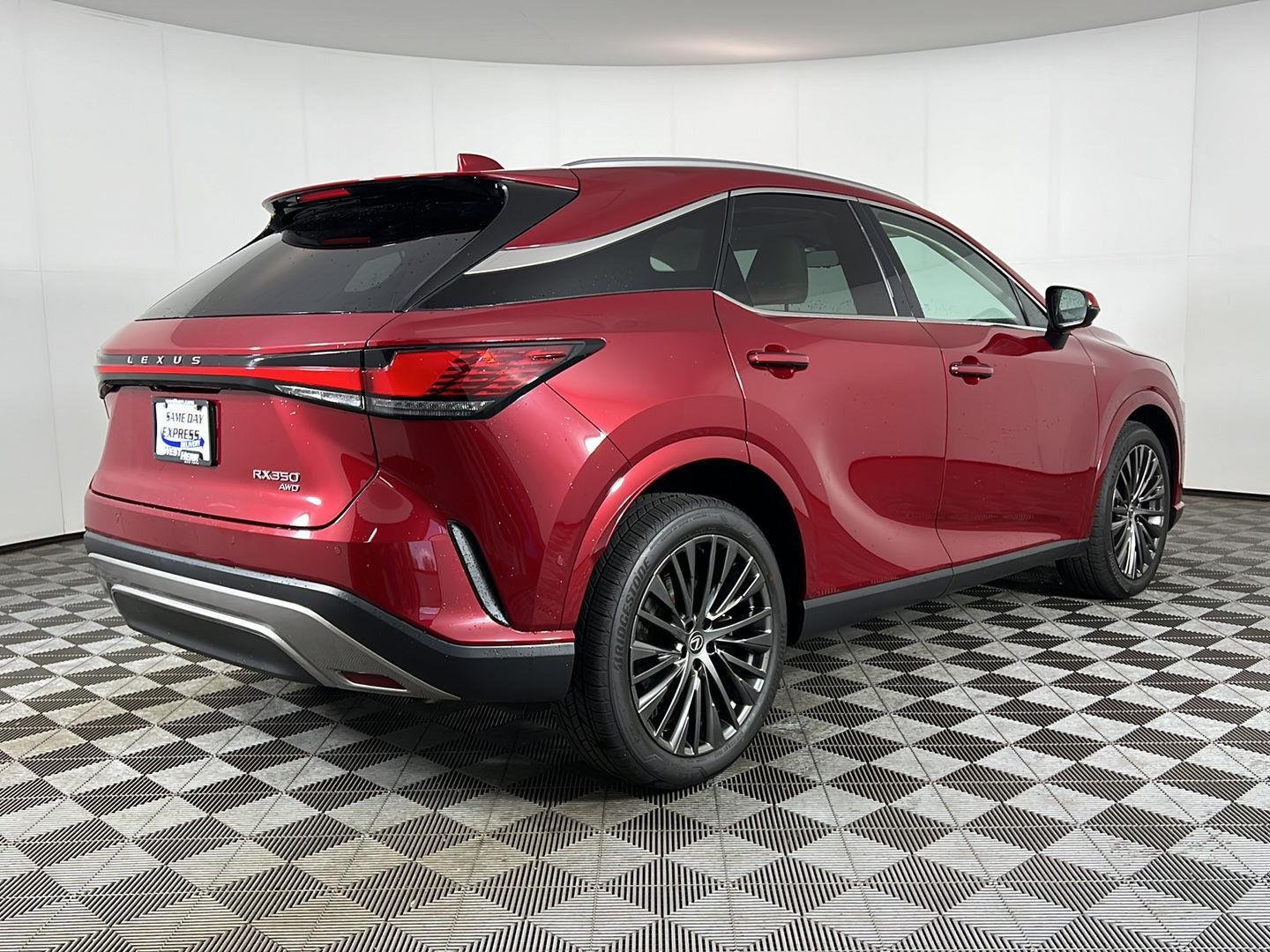 Used 2023 Matador Red Mica Lexus Base image 5