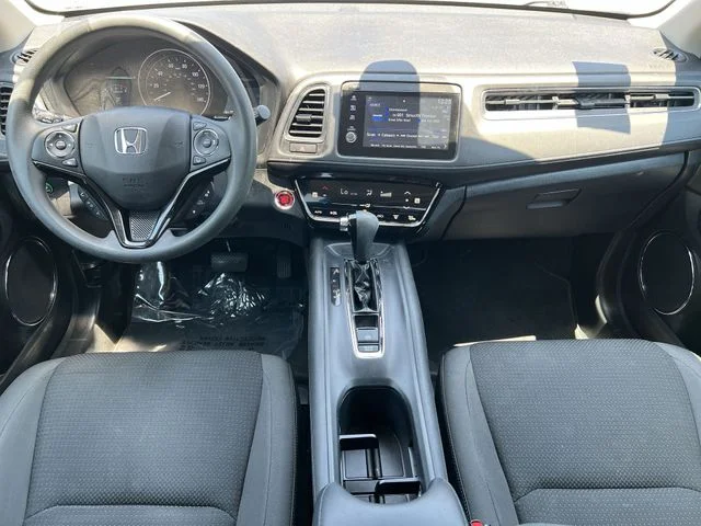 Used 2022  Honda EX image 17