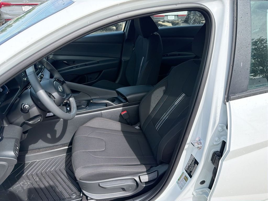 New 2026 White Hyundai SEL Sport image 13