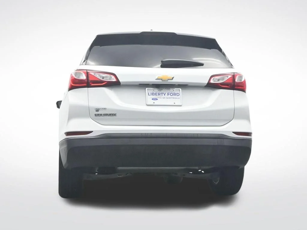 Used 2021 Summit White Chevrolet LS image 46