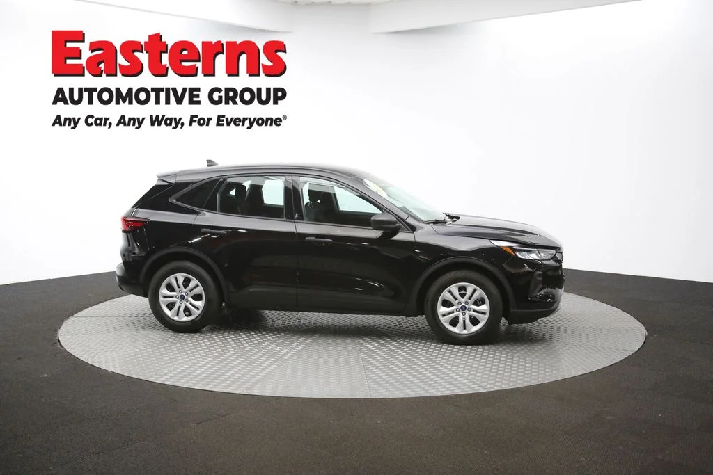 Used 2023 Black Ford Base image 44