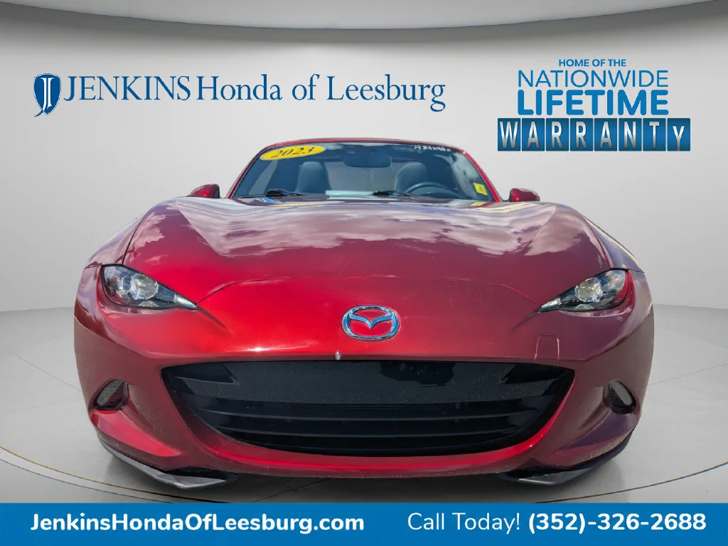 Used 2023 Red Mazda Grand Touring image 8