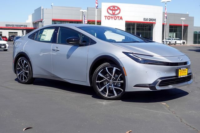 New 2026 Cutting Edge Toyota  XSE image 6