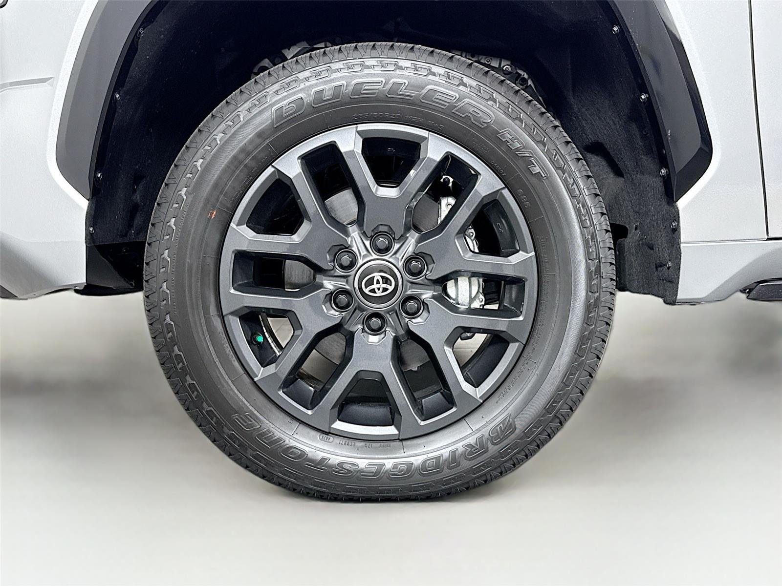 New 2026 Celestial Silver Metallic Toyota Platinum image 12