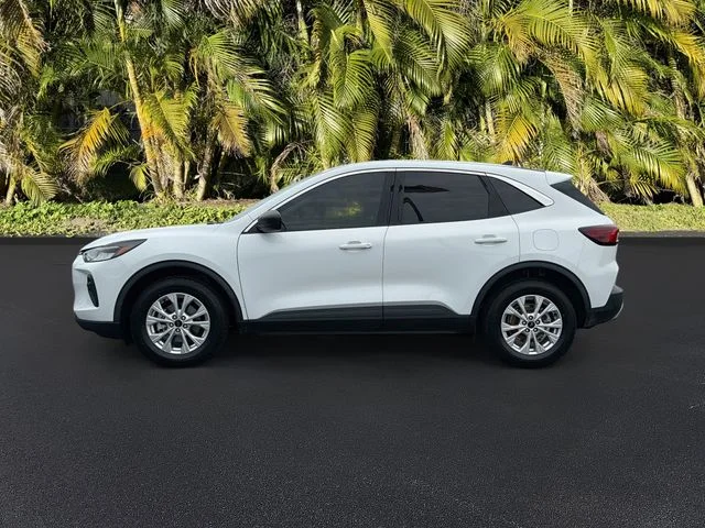 Used 2023 White Ford Active image 8