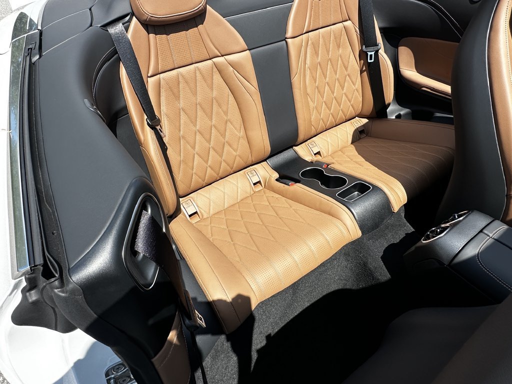 New 2027 MANUFAKTUR Moonlight White Metallic Mercedes-Benz AMG® CLE 53 image 49
