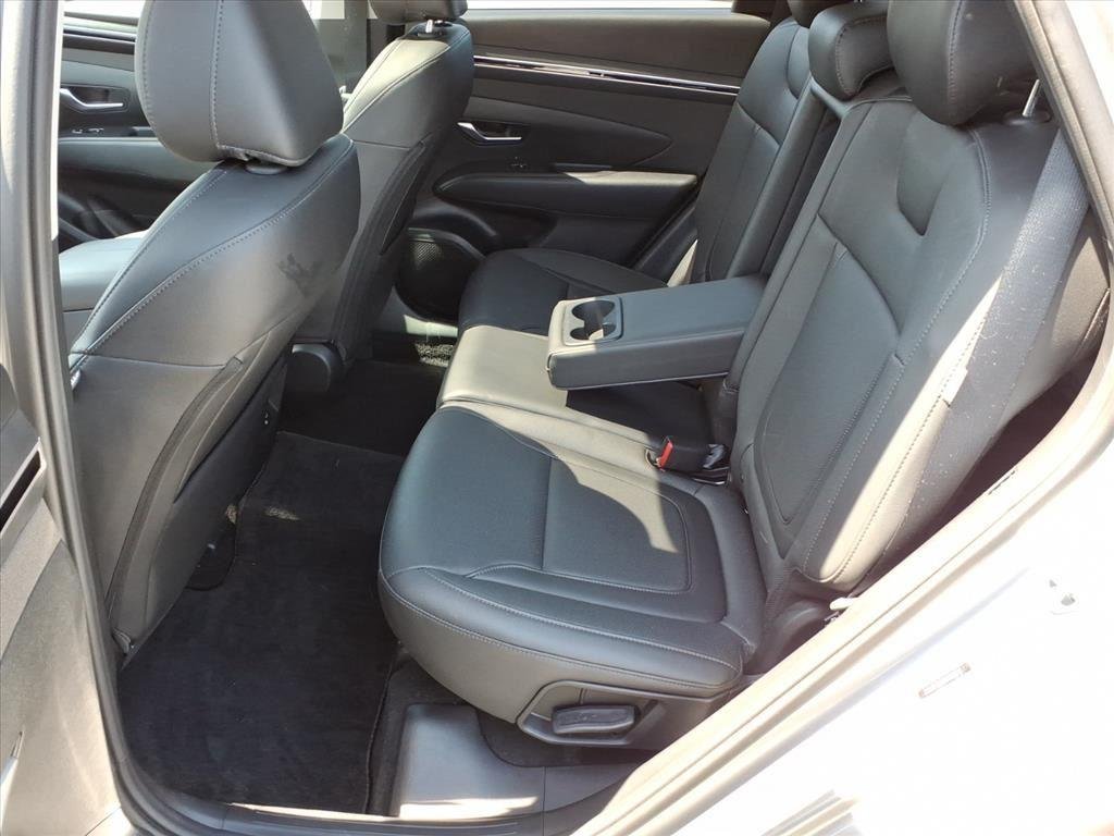 Used 2024 Shimmering Silver Hyundai SEL image 11