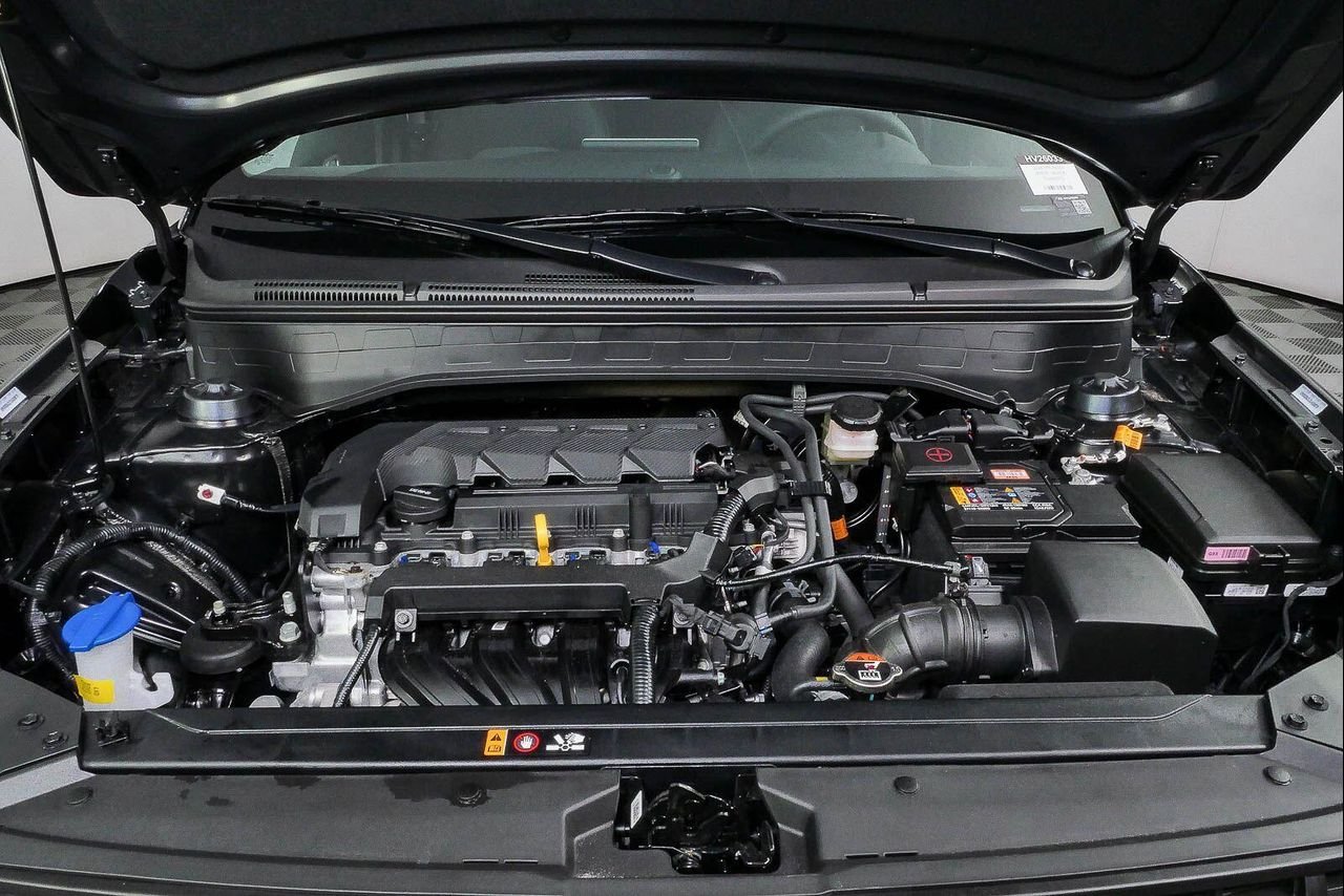 New 2026 Onyx Black Hyundai SE image 66