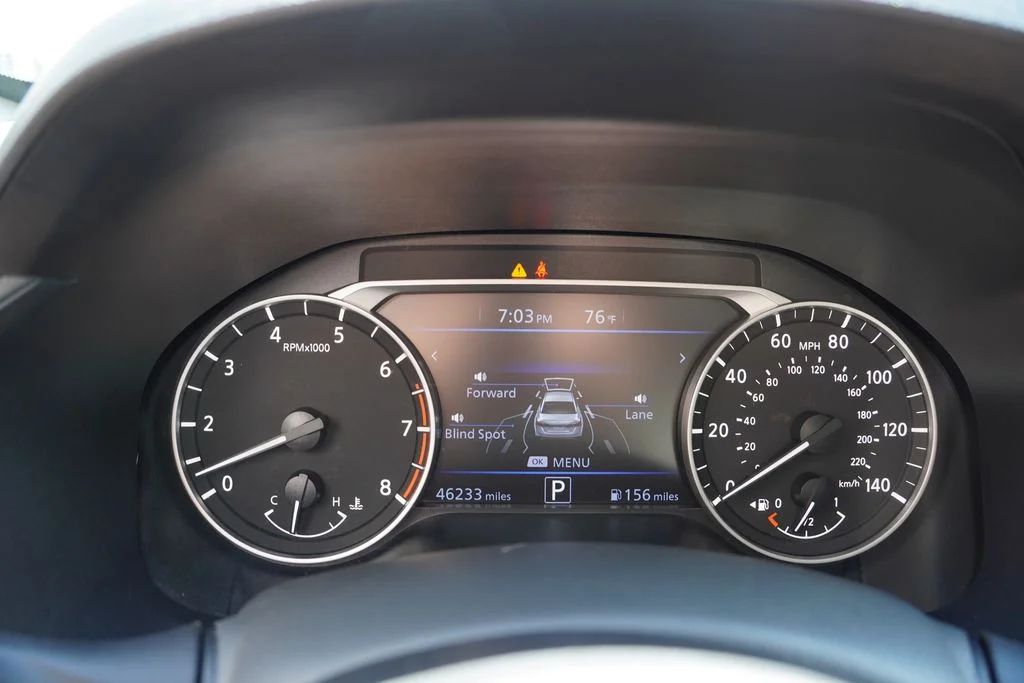 Used 2025 Gun Metallic Nissan 2.5 SV image 29