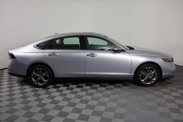 2024 Honda Accord EX - Photo 9
