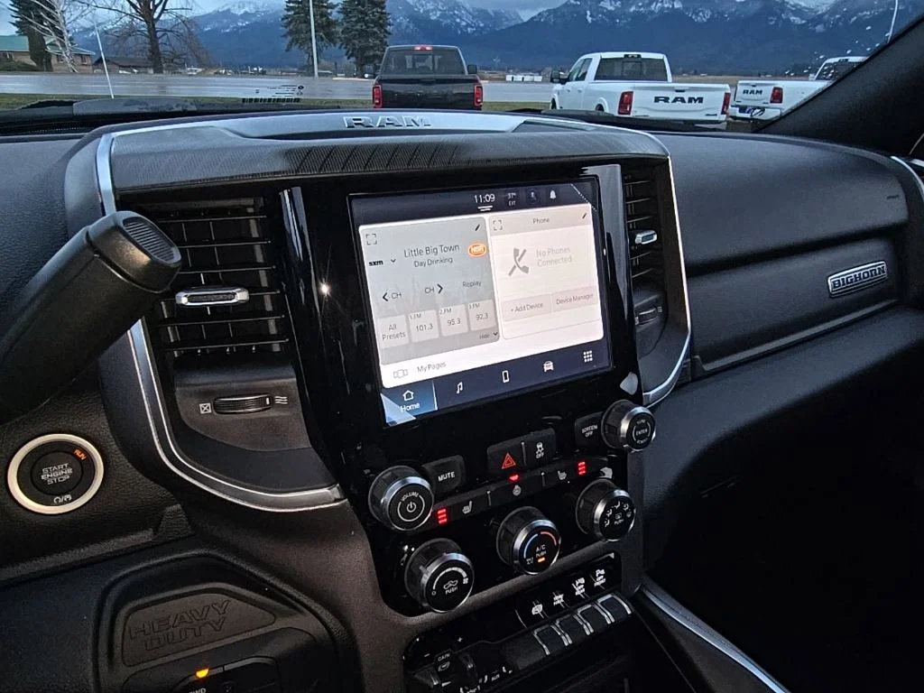 2026 RAM 3500 Big Horn - Photo 11