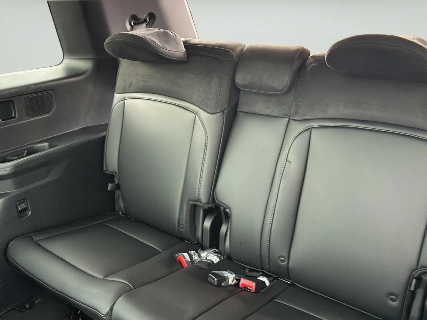 New 2027 Terrain Brown Matte Kia X-Pro SX-Prestige image 10