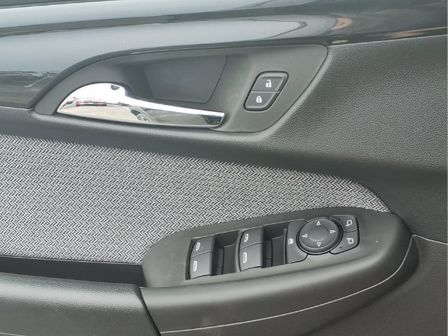 New 2026 Mosaic Black Metallic Chevrolet LT image 15