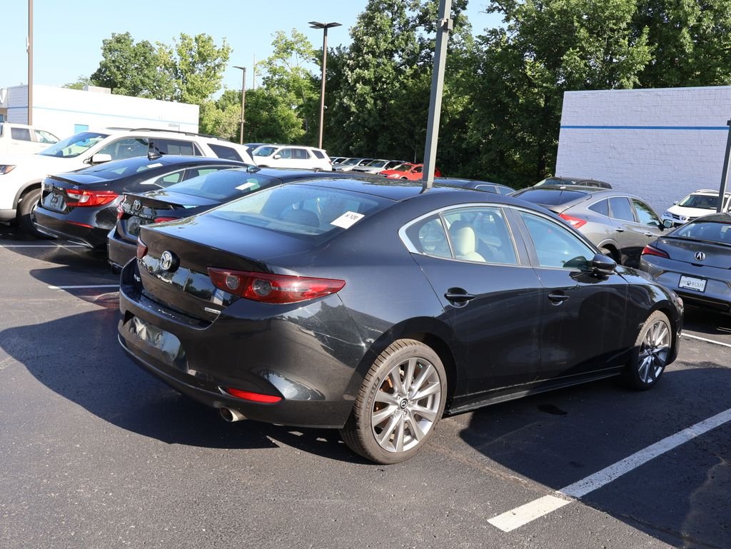 Used 2019 Black Mazda Select image 4