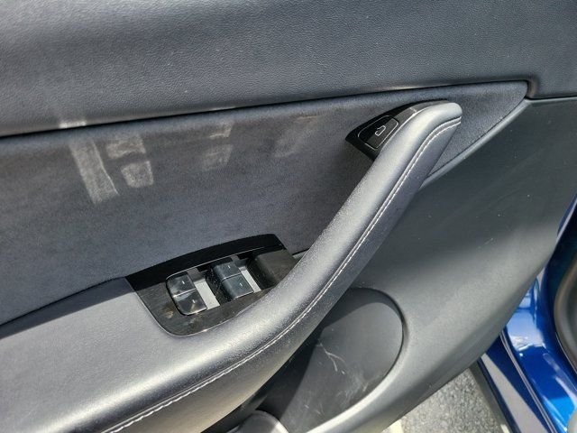 2021 Tesla Model Y Long Range - Photo 20