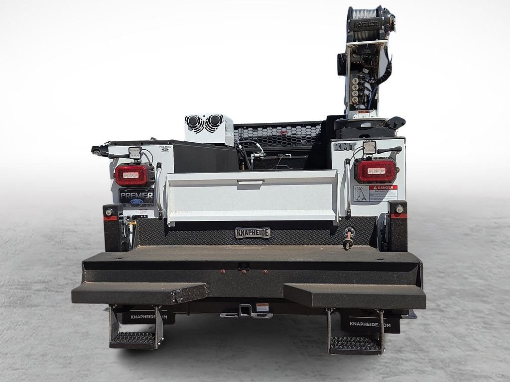2024 Ford F-550 Super Duty Chassis Cab XL - Photo 8