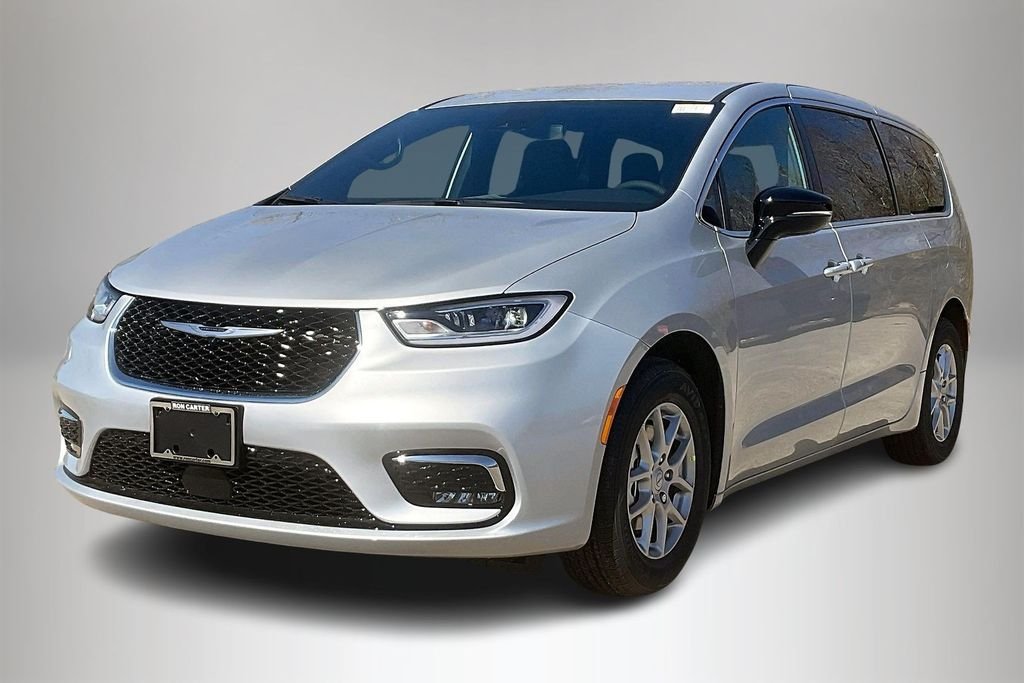 New 2026 Chrysler Pacifica Select 4D Passenger Van