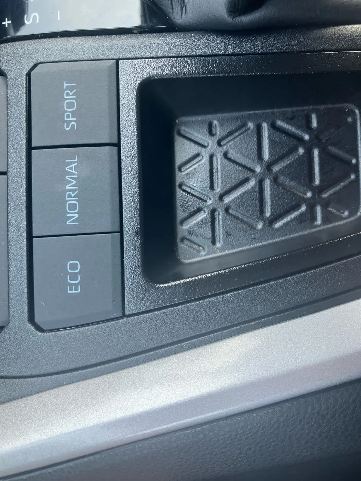 Certified Used 2025 Midnight Black Metallic Toyota LE image 30