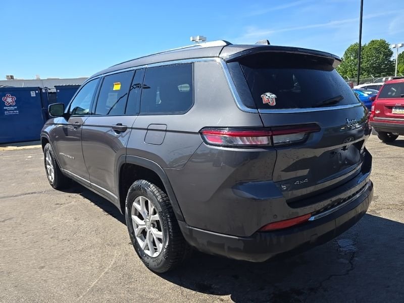 Used 2021 Gray Jeep Limited image 5