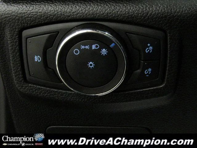 Used 2019 Gray Ford Limited image 32