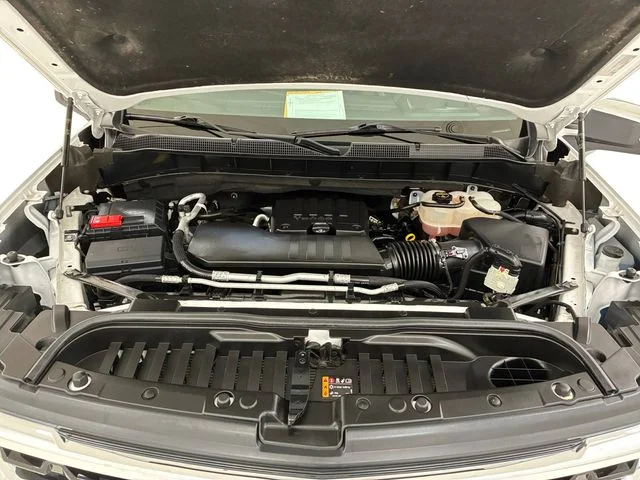 Used 2024 White Chevrolet LT image 11