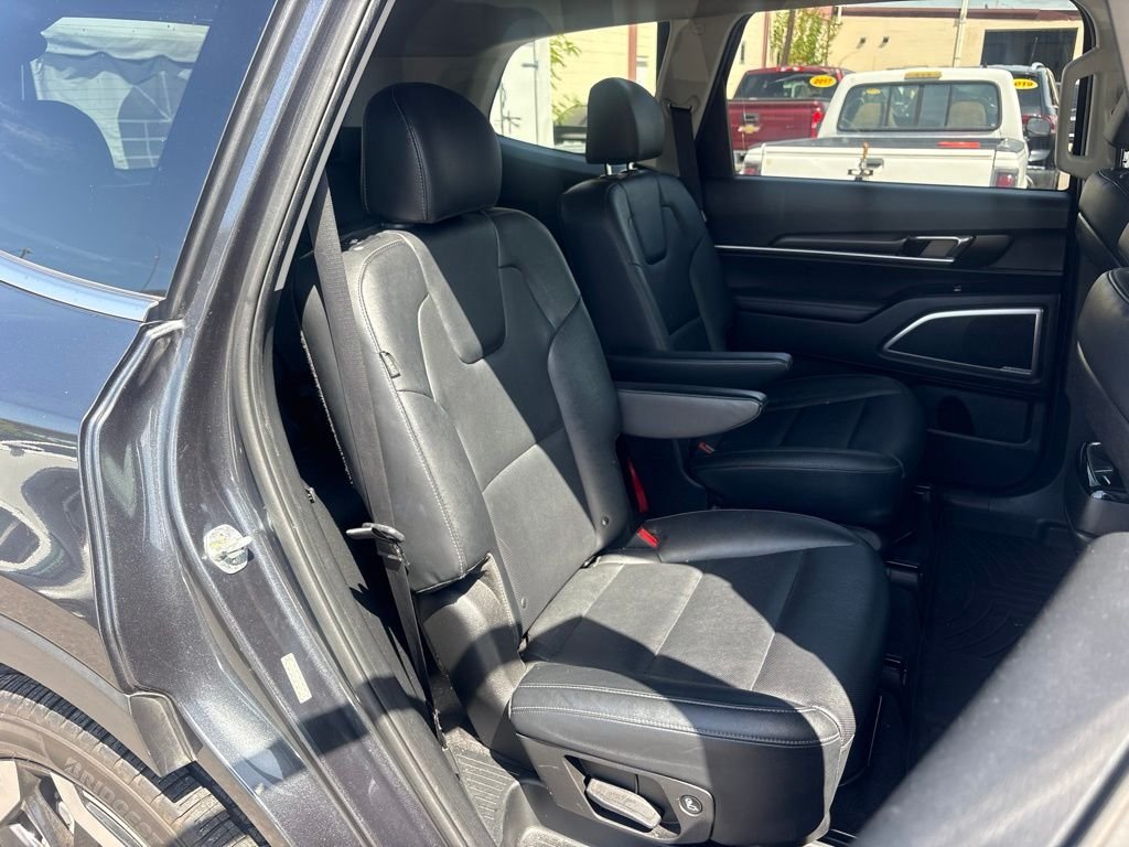 2023 Kia Telluride S - Photo 17