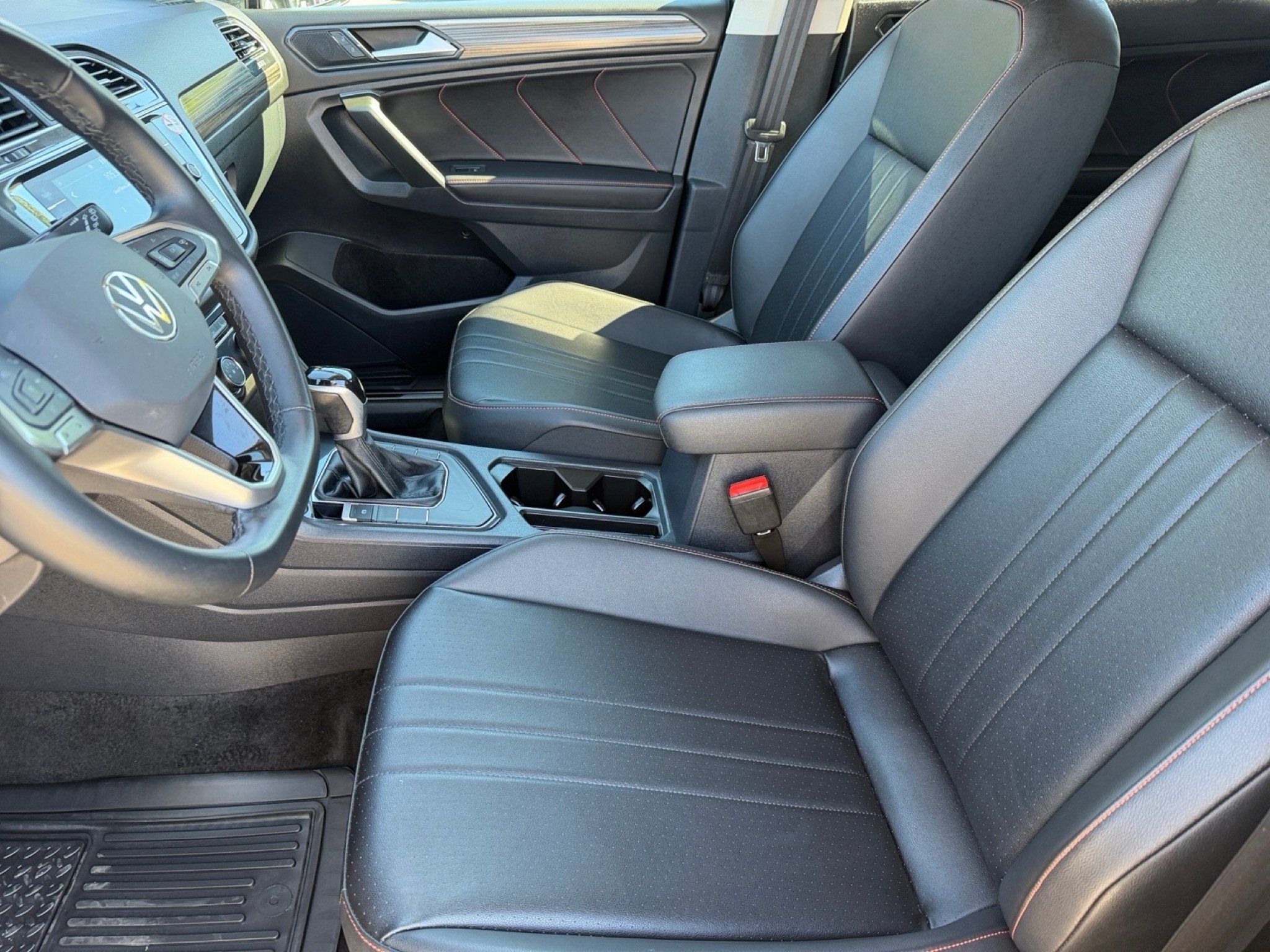 Used 2024 Platinum Gray Metallic Volkswagen Wolfsburg Edition image 10