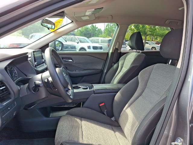Used 2021 Gray Nissan SV image 14