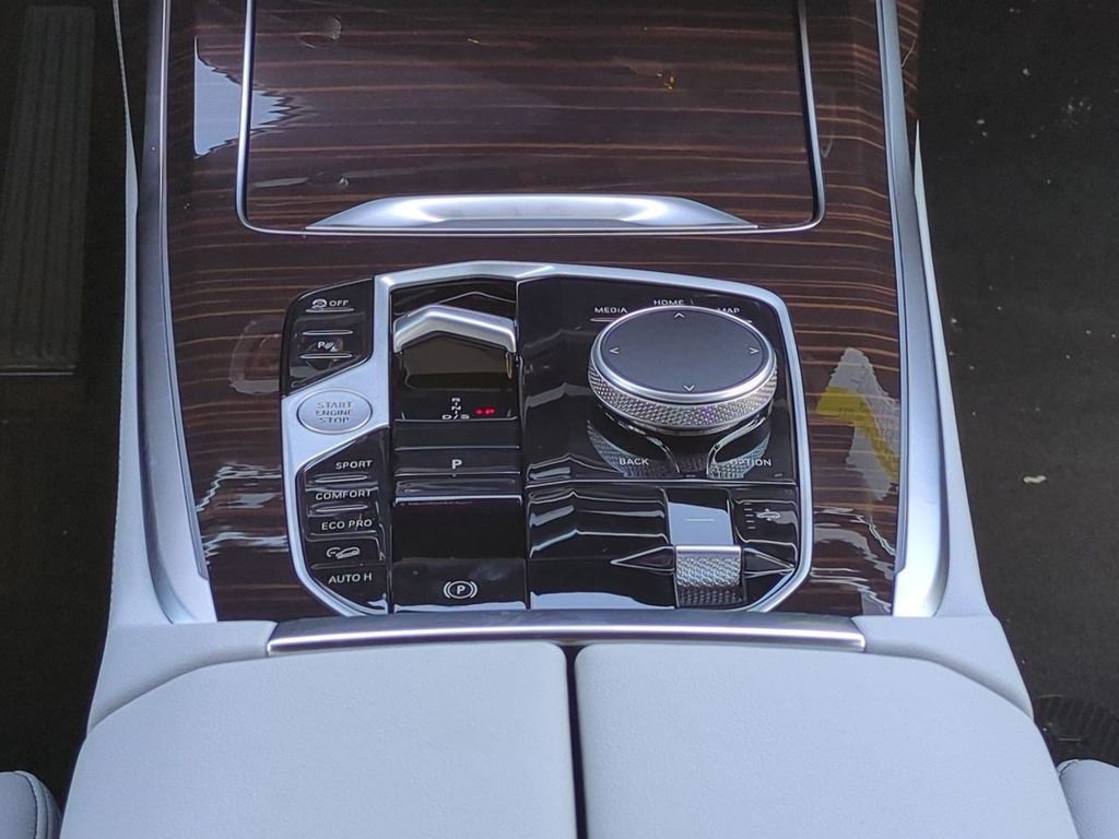 New 2027 Blue Ridge Mountain Metallic BMW xDrive40i image 19